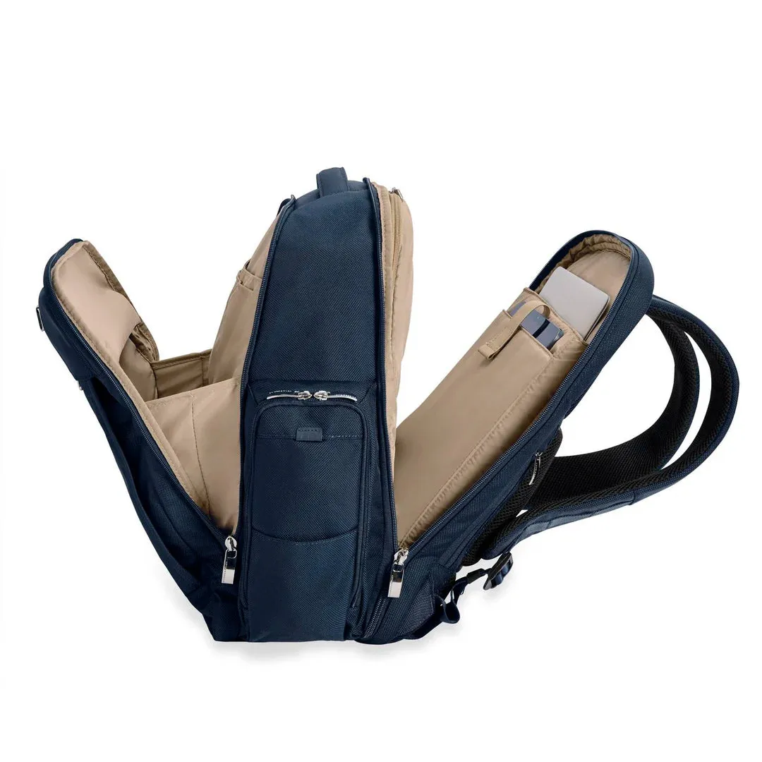 Baseline Traveler Backpack - Navy