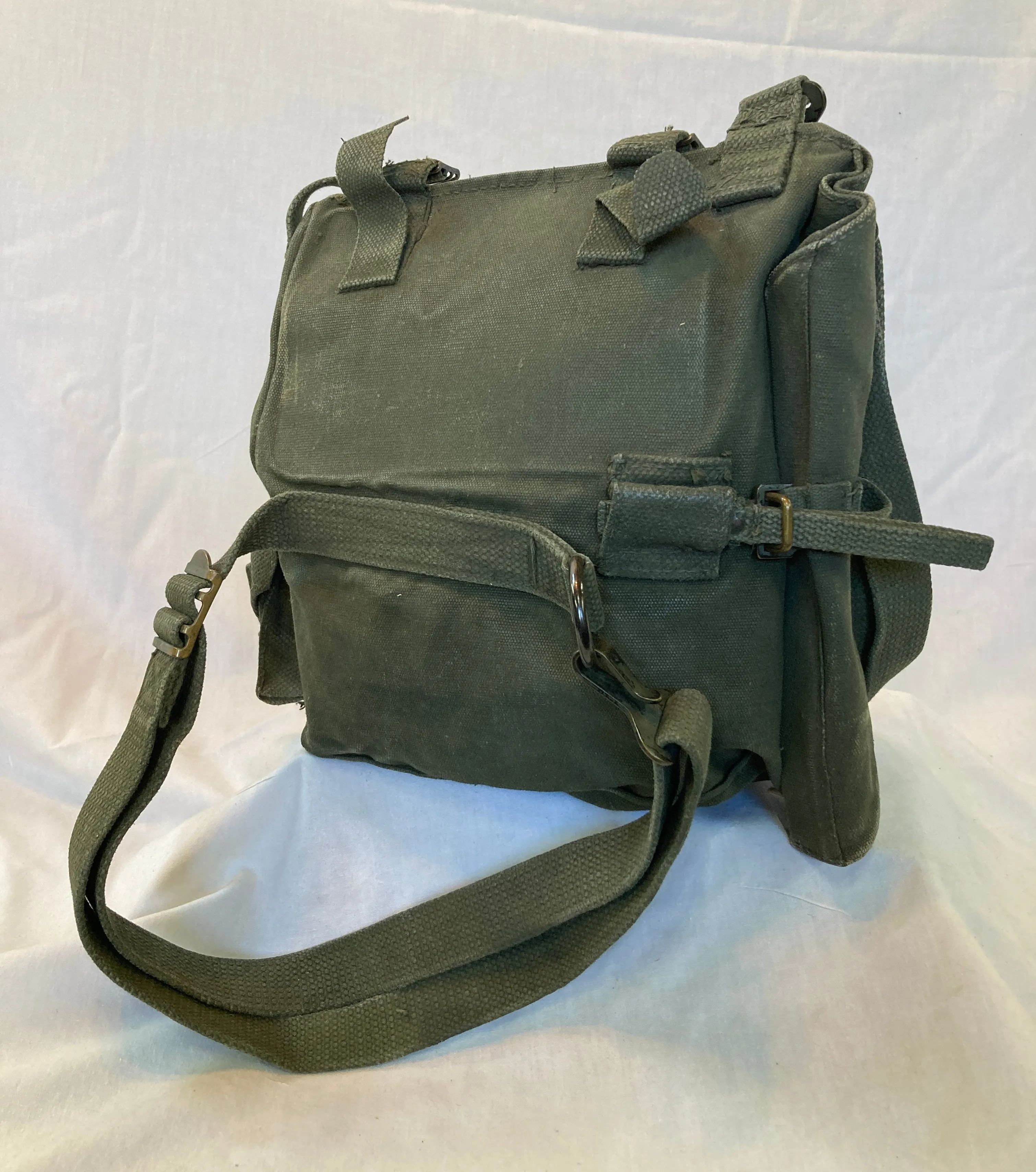 Canadian Forces 51 Pattern Type 2 Gas Mask Bag